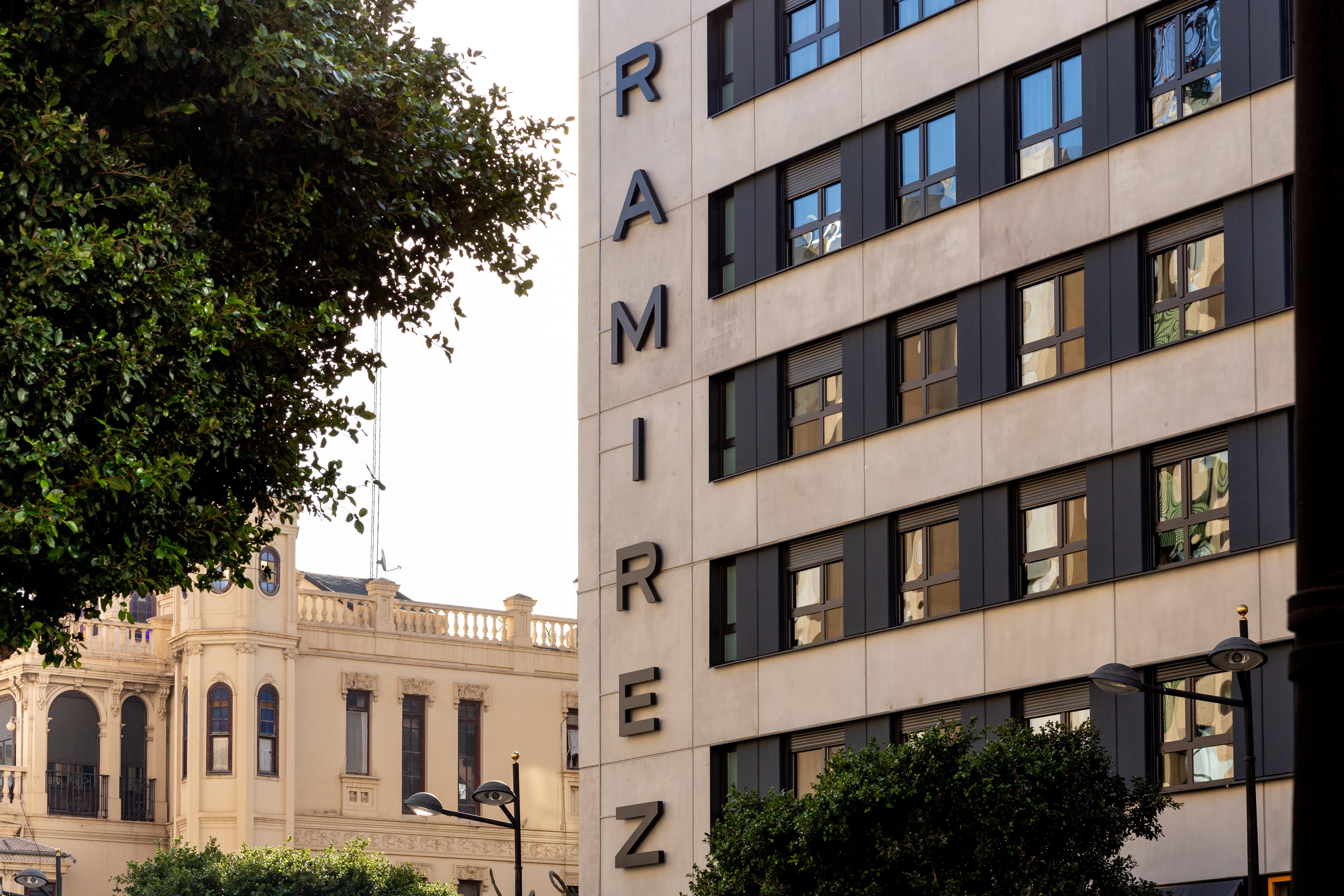 Ramirez Flats Valencia Aparthotel Exterior foto